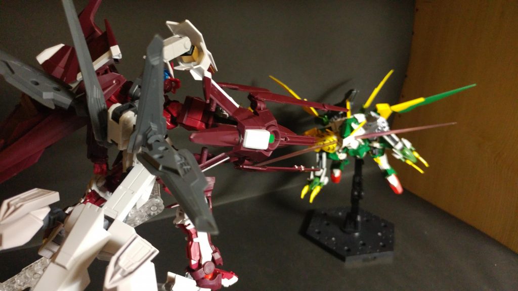 アストレイザハーク–8枚目/制作者：@tarausa38