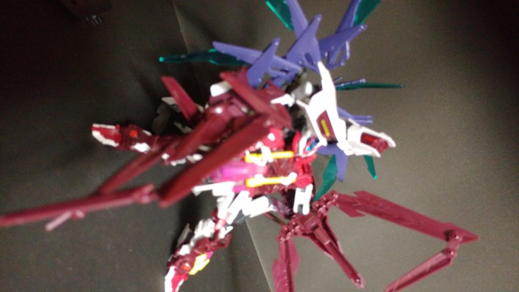 試作のブレードユニットを急遽装備
採用されるかは不明