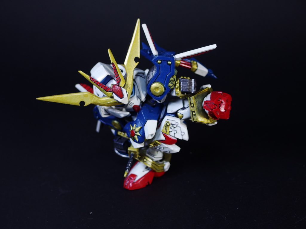 烈光といえば　蹴り上げポーズ