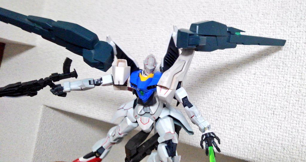 ビームサーベルはレギルス準拠です