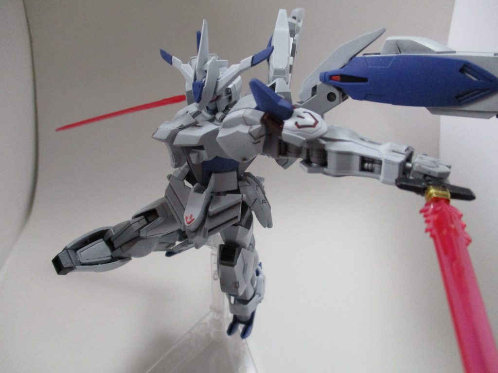 ヤグルシュビームセイバー×2
こちらもウガリット神話からのネーミング。
ラケルタの数段上を行く代物な設定。
アカツキのビームサーベルとグリムゲルデの剣の柄から作りました。