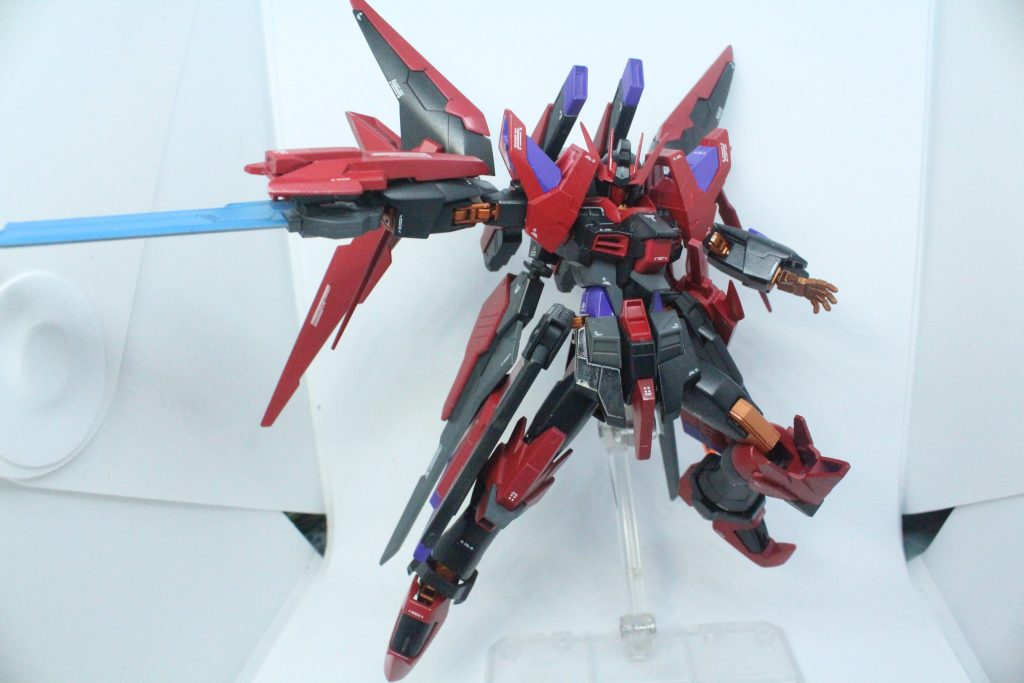 プロミネンスブレイド
ブライニクルソード
ダークマター同様炎と氷結の剣
ブライニクルソードは取り回しとカッコよさで刃折れになってます