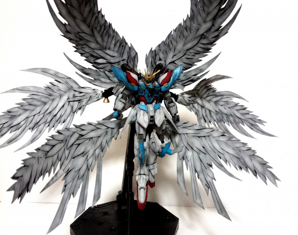 羽の一つ一つがファンネルだったら最強ですね