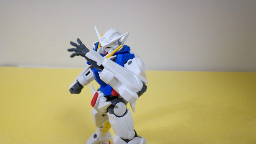 GM/GMの関節を仕込んでるのでかなり曲がります