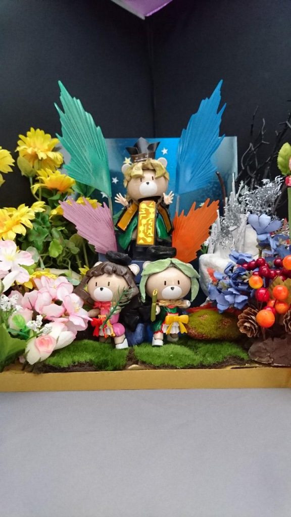 並べてみるとこんな感じになりました!
プチッカイはガンダムのプラモデルとは違って、簡単で組み立てやすく、なにかとアレンジもやり易かったので、これもありだなぁ!と思いました!