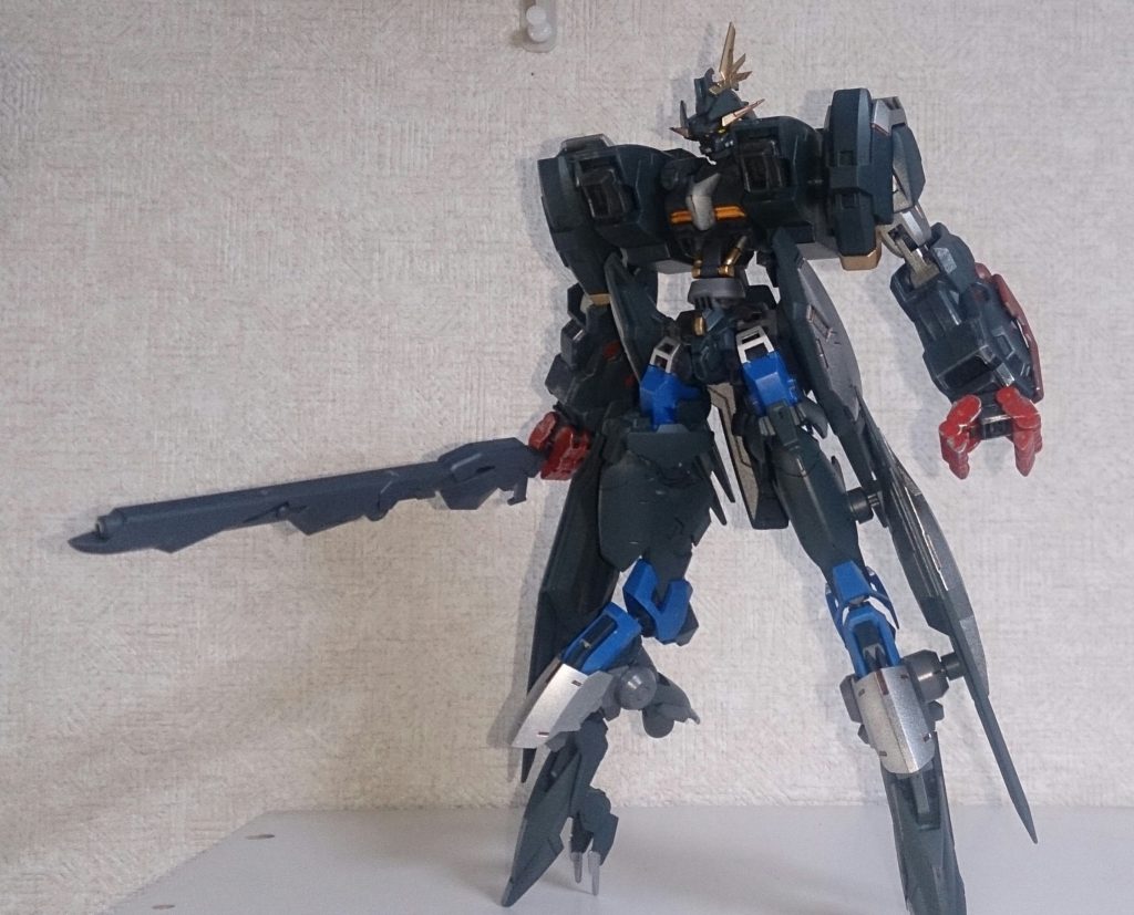 本体の腕をはずして。

閲覧ありがとうございました。バランスとるのが難しいですが、自立します(^w^)
ジュリエッタ専用のダンタリオンでした(^^)