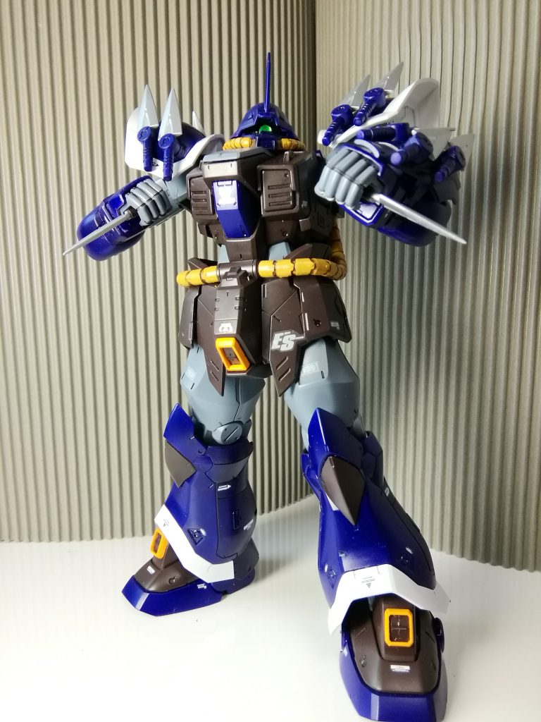 ウェザリング前の状態。この頃は美しかったのに、、。ごめんよ、汚したかってん。、。