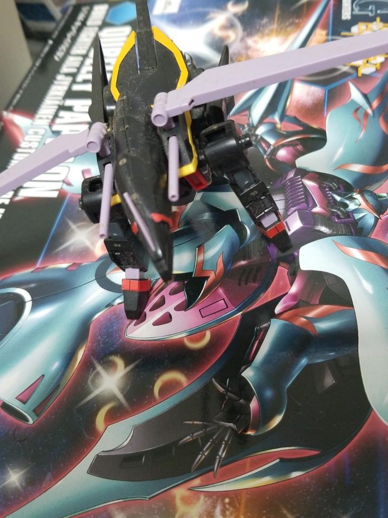 今回の大きなコンセプトとしては、家にあったジャンクパーツを使ってガンプラを作ろうということを意識した
掃除をしていたら押入れからガイアガンダムが見つかったからというのもある