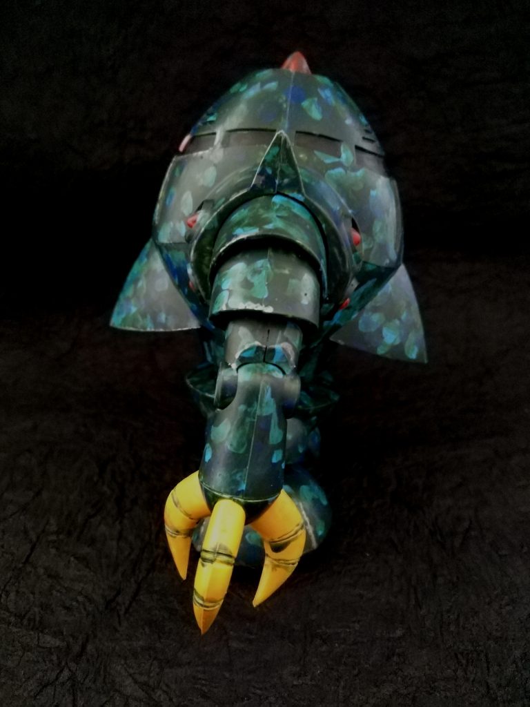 合わせ目消しなんて全くしてないのでバッチリ合わせ目が出てますw