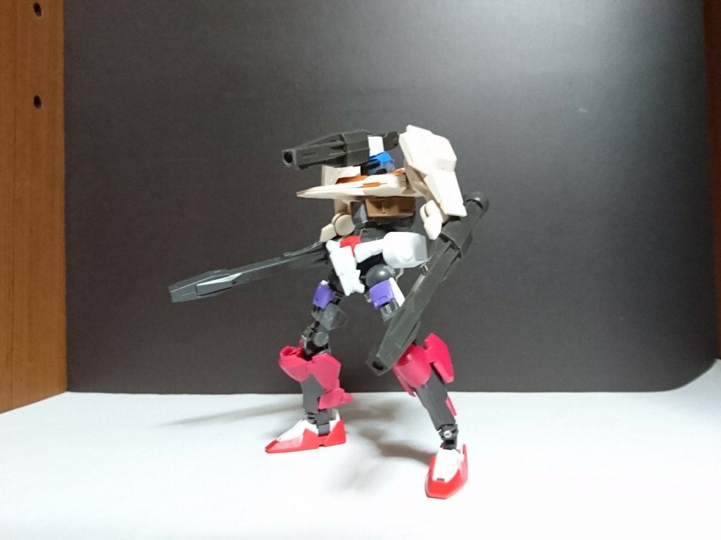 素体はエルフブルックで下半身をグリムゲルデで作ってます( *・ω・)ノ