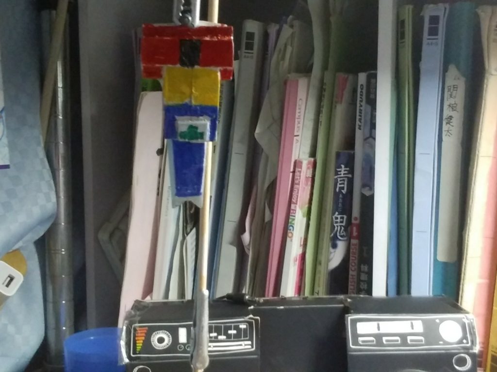 接着しました。色を塗りました。どうしてこうなった。