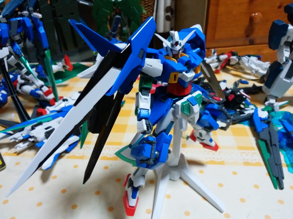 こんな感じで制作しました。ちなみにパーツはAGE2マグナムを一部使用してたり。