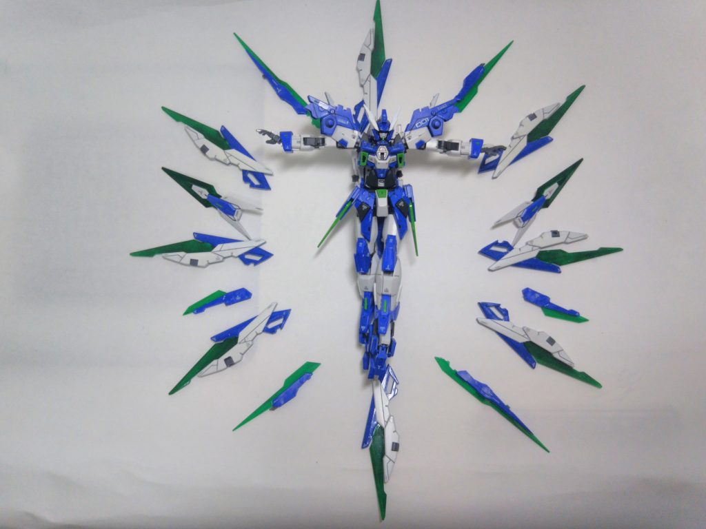 必殺技
フリューゲル・デ・ドゥラッヘン
すべてを薙ぎ払う龍の翼！