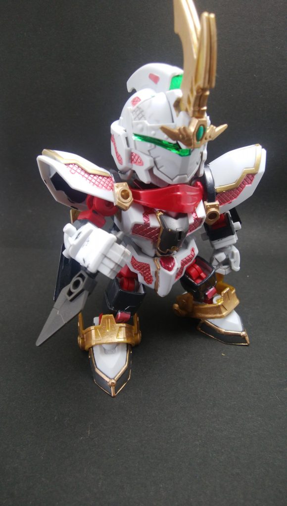 ユニコーンモード…じゃやなくて隠形態
目は100匀のテープ