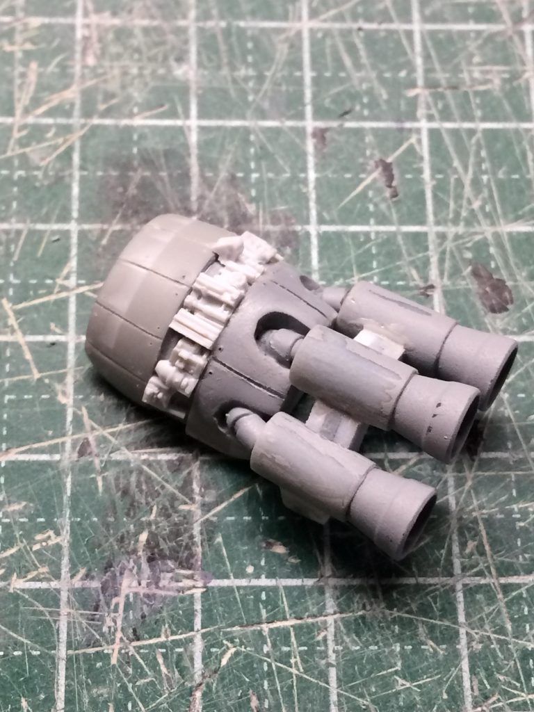 ゴチャメカはYウイングファイターのパーツを敷き詰めています.