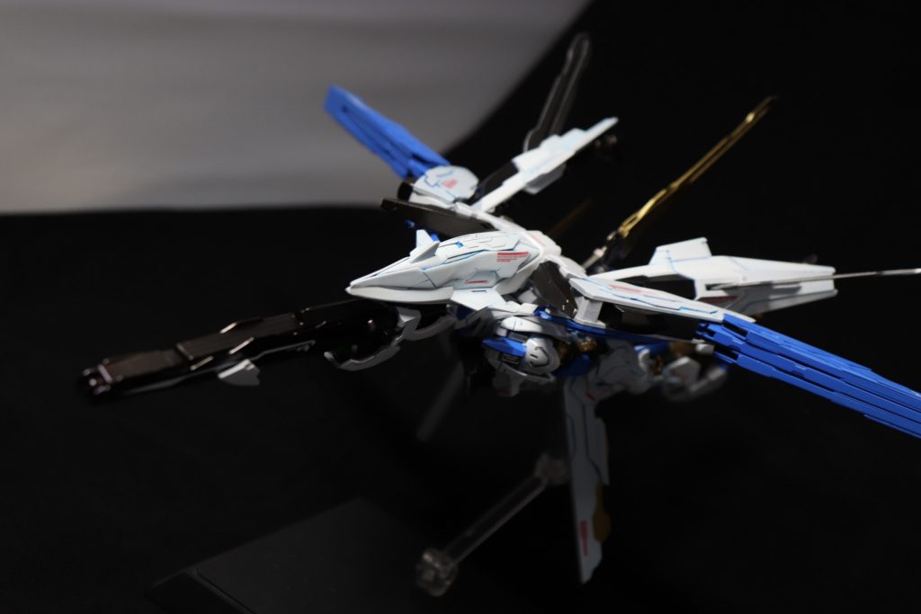 バード形態に変形します