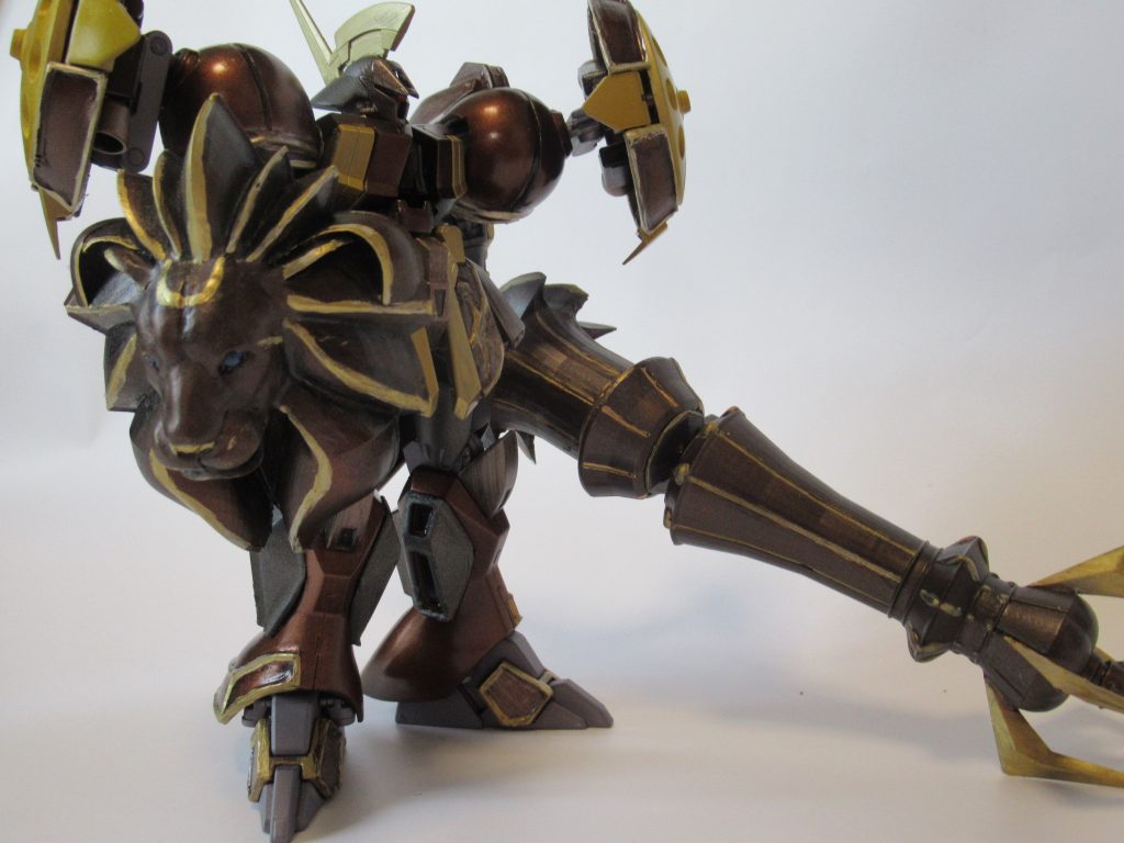 （実は武器が重くて中間姿勢が取れないのです）