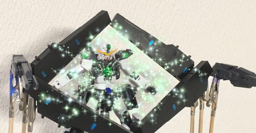 装甲をパージ、2基のGNドライヴ直結、ビット展開、粒子チャージして…