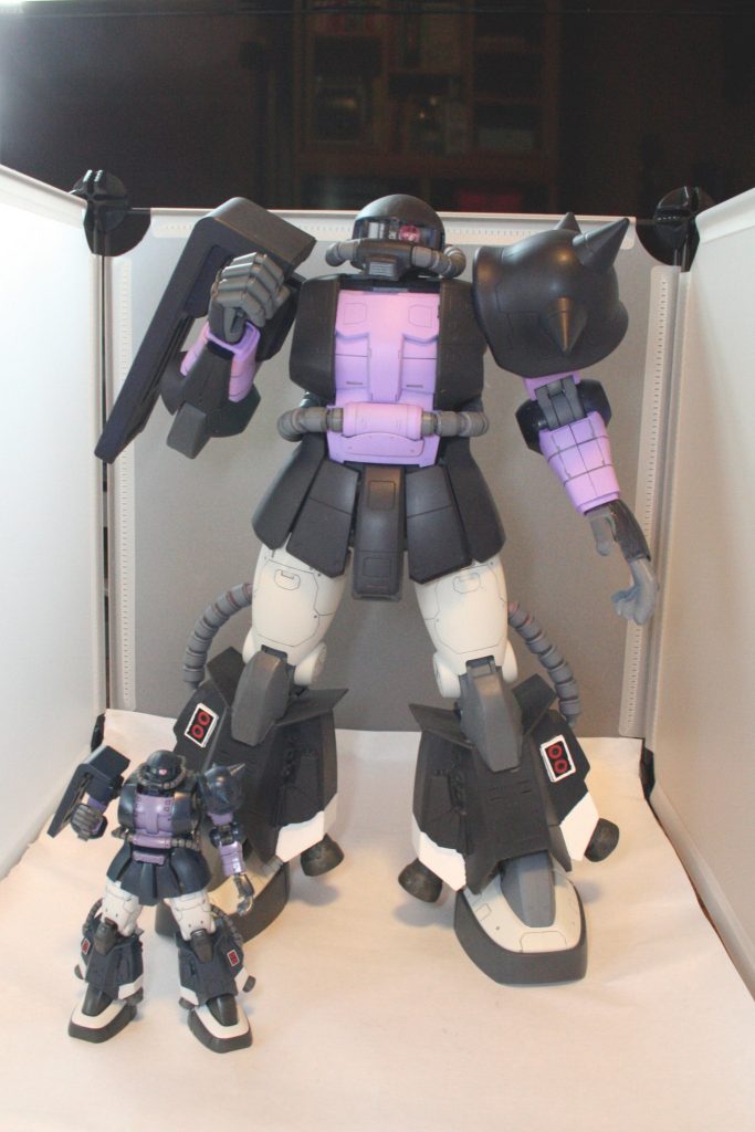 HGのザクと比較