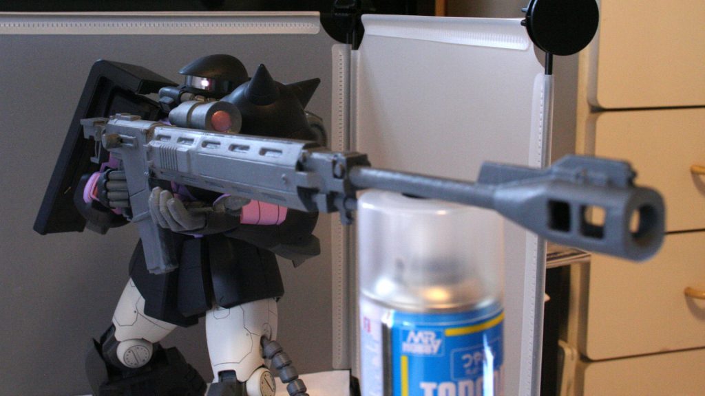 3Dプリンター製のスナイパーライフル。全長450mmと大きいです。置き場所...