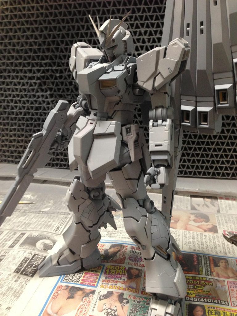 サフです、缶サフ使用でしたが…缶サフ5本くらい使った記憶があります。