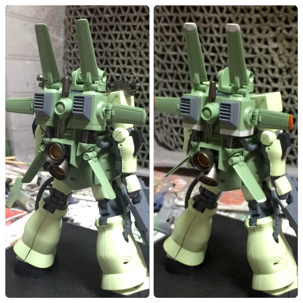 バックパックの塗装比較、白ラインでスッキリ見えるようになったかな?と思っております。