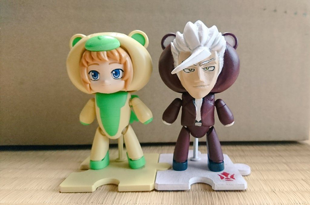 キャラッガイ(フミナ)と比較。
男に見えるだろ?信じられるか?元は女の子なんだぜ?