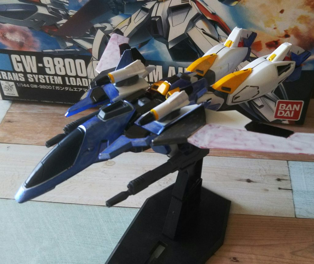 パーツはエアマスターからいじくってないのでそのまま変形。
それっぽくはなる。