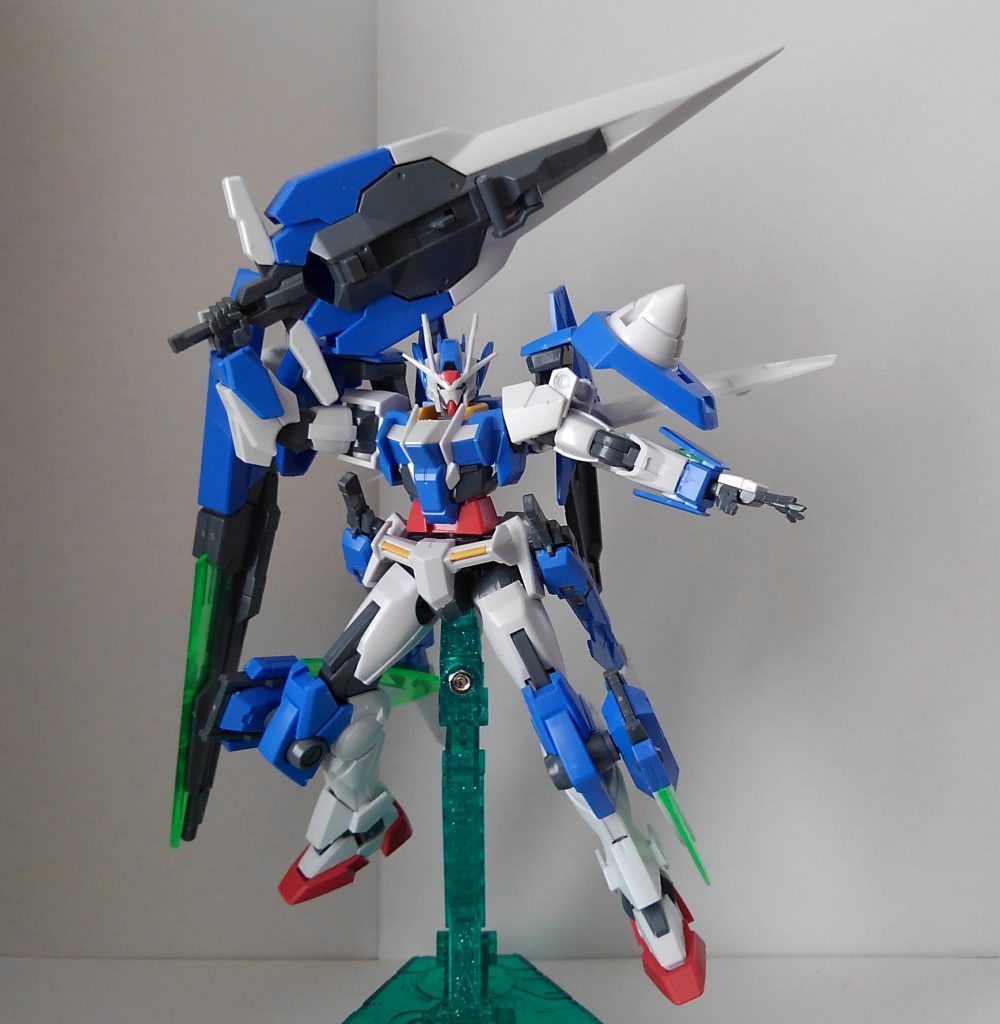 GNバスターソードⅡソードモード
「バスターソードの破壊力なら...!」