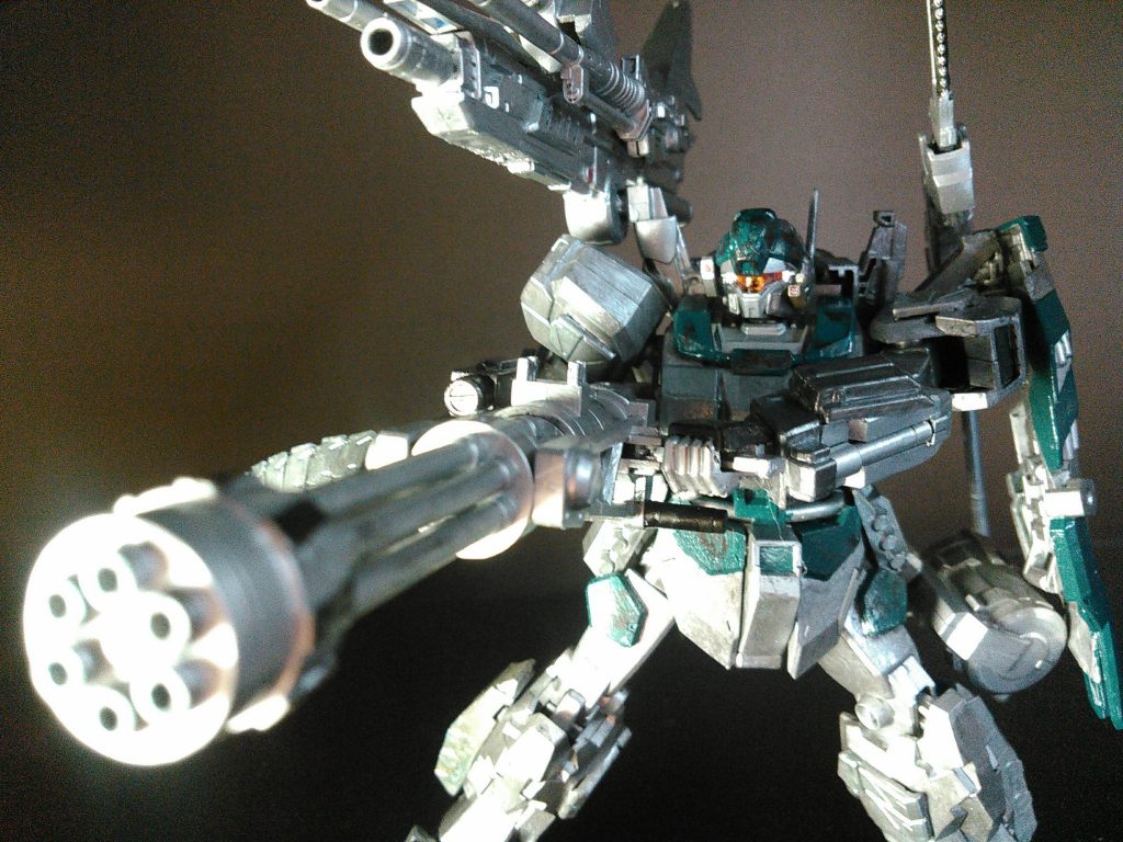 最初はジャイアントガトリングを持ってました(没にしましたが)