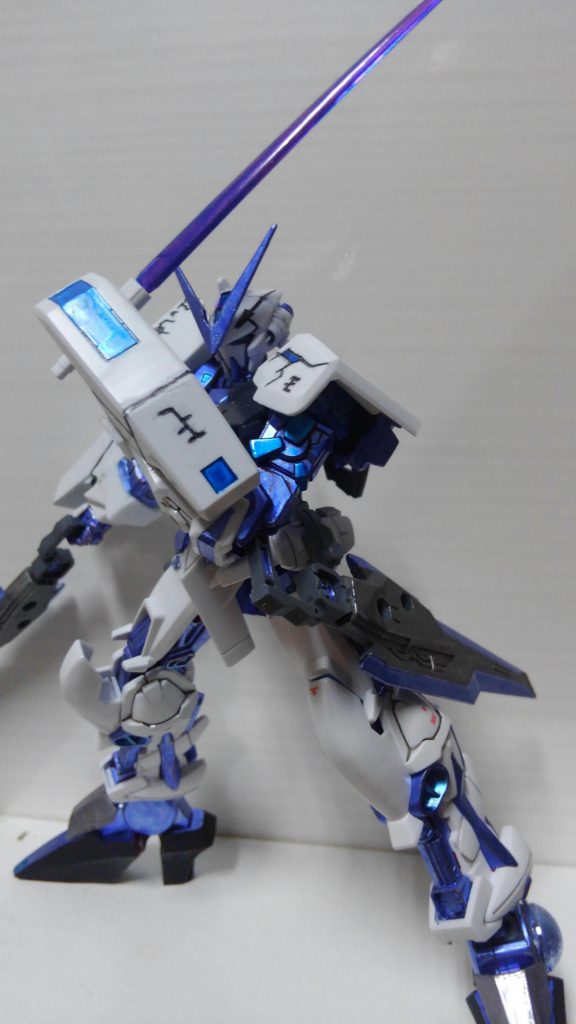 基本装備のビームサーベル