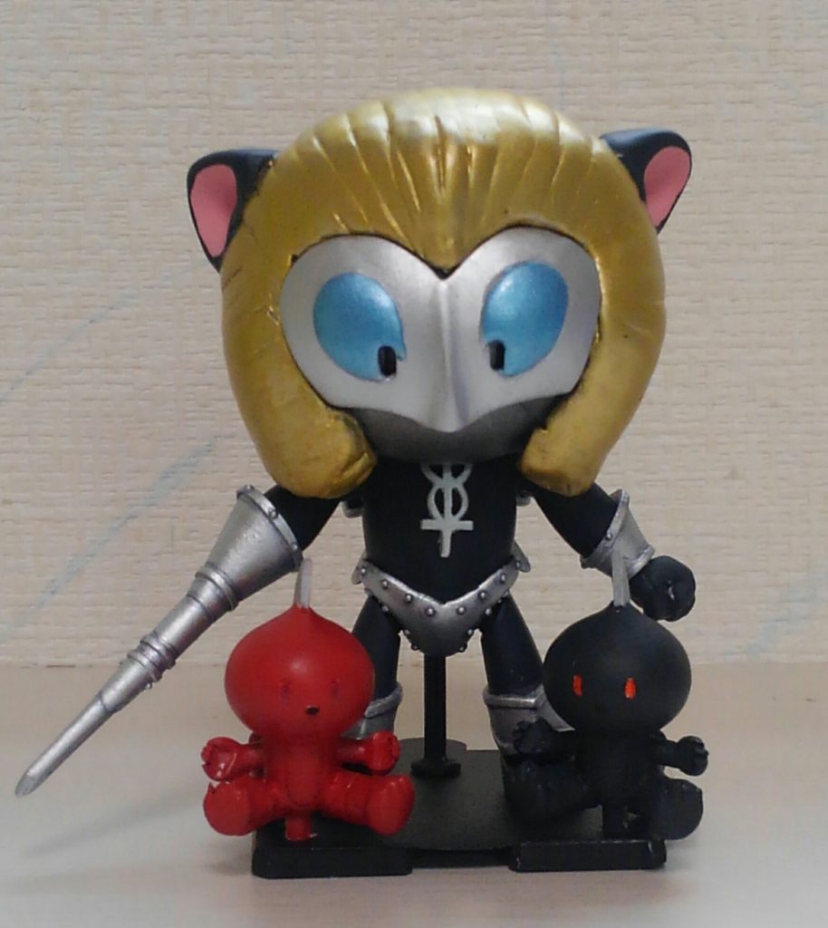 正面から。シリーズ中最大の頭のデカさです(笑)