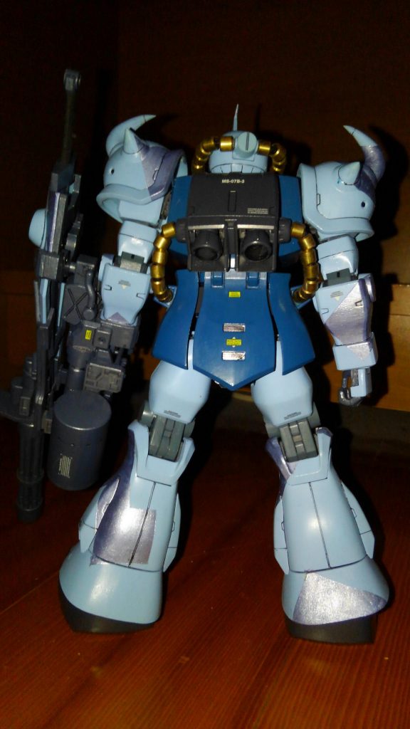 デカールも取説通りに貼ってます(´・ω・`)