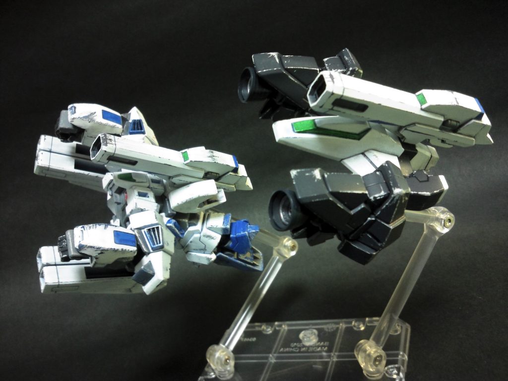 分離状態。コアファイター(右)とGセプター(左)と合体します。
コアファイターというよりはコアブースターな見た目に改造されちゃってますけど。