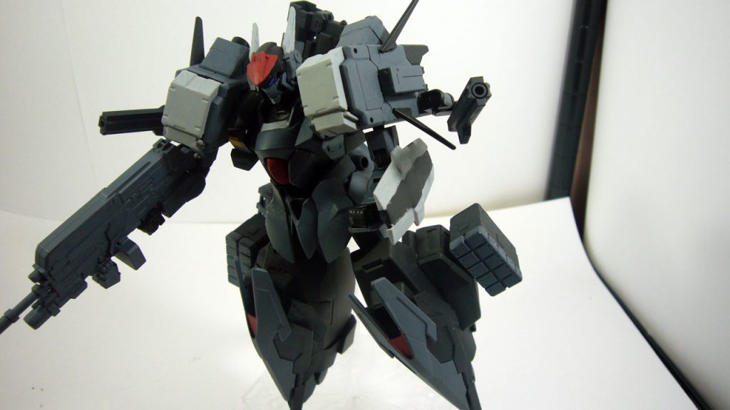 一応方のレールガンも再現してみた。それよりもパテ極力使わず軽量化したけど見た目重そう