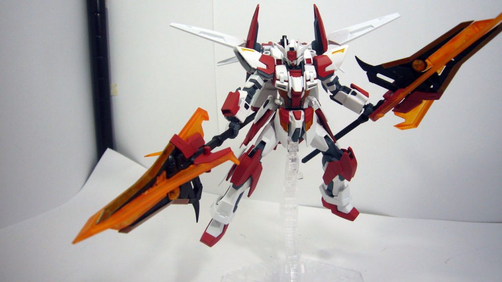 全部で２セット分のガンブレードランスのパーツ積んでるのでランスも二本持ちできます。