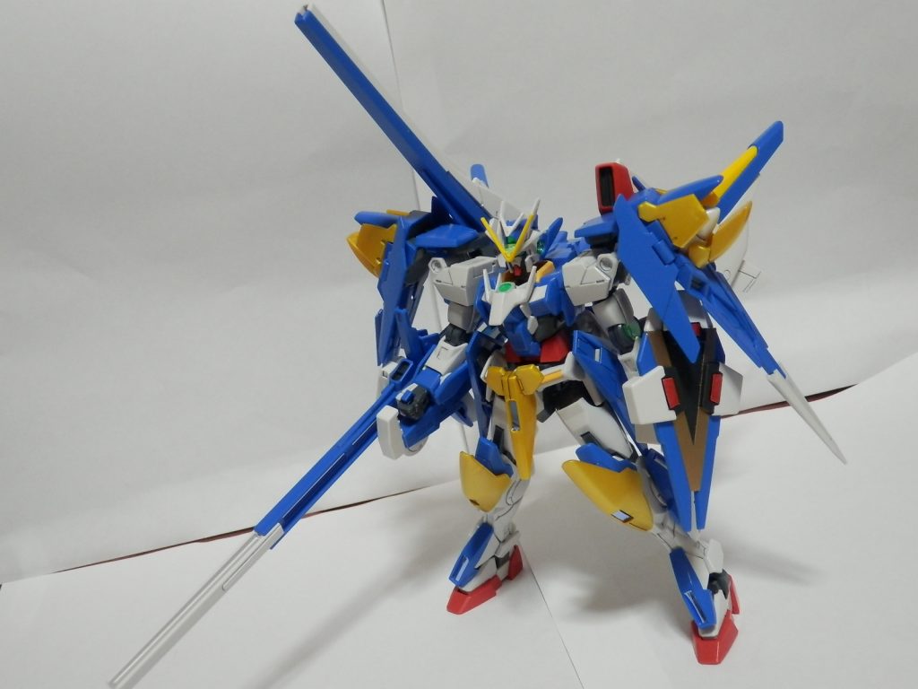 『00ダイバーV(フルアーマースタイル)』
ネイキッドスタイルに強化パーツが装備されます。
……ホントはメガビームライフルとメガビームシールドもライザーの方に搭載したいんですが接続先が見出せないでいます。