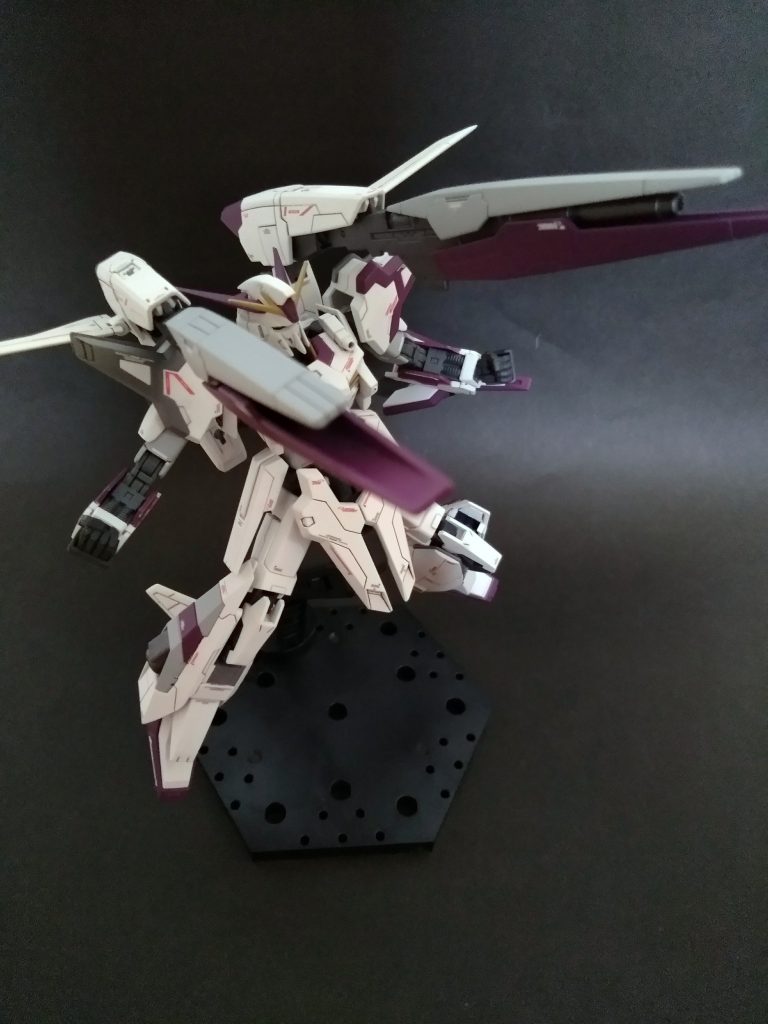 ルナツーを消し飛ばすほどの威力のプライムキャノンも一層強化されている