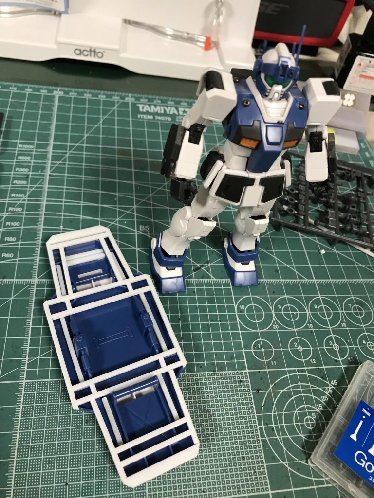 プラ棒貼りすぎた感(笑　もはや足場