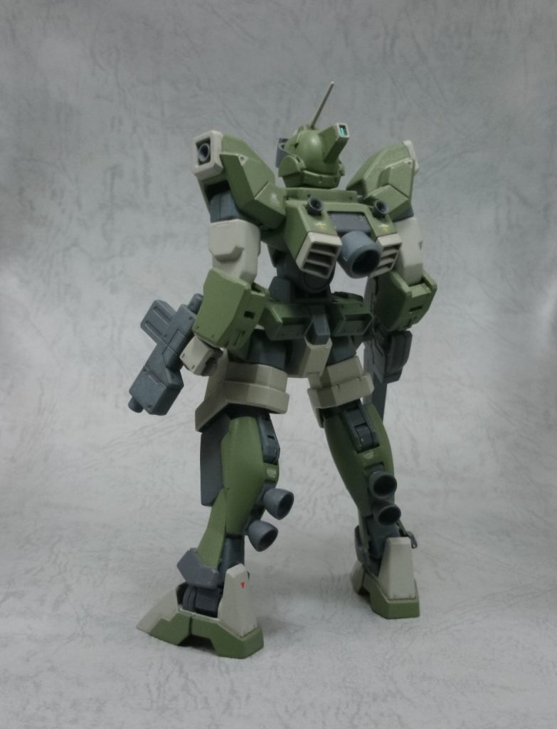 ジェノアスの背中がなんとなくジムスナイパーカスタムに見えた
ってだけで制作しました