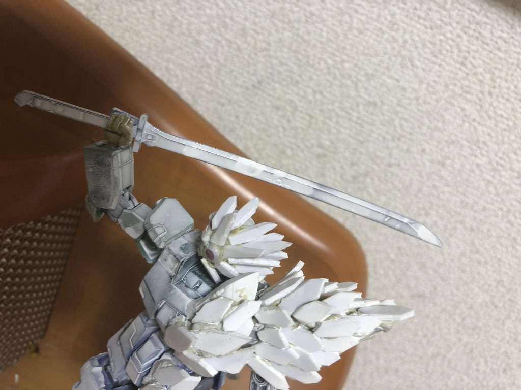 武器はこの刀と