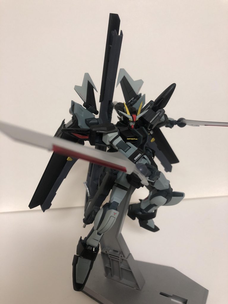 ビームブレイド斬りかかり