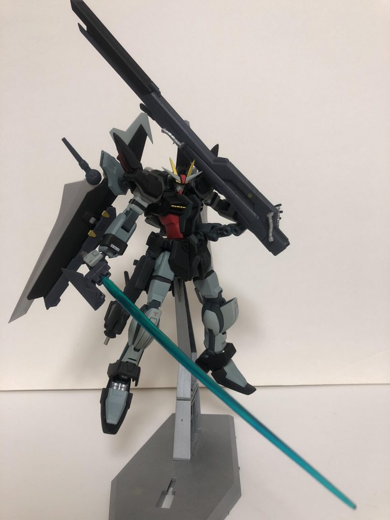 大型ビームサーベル抜刀