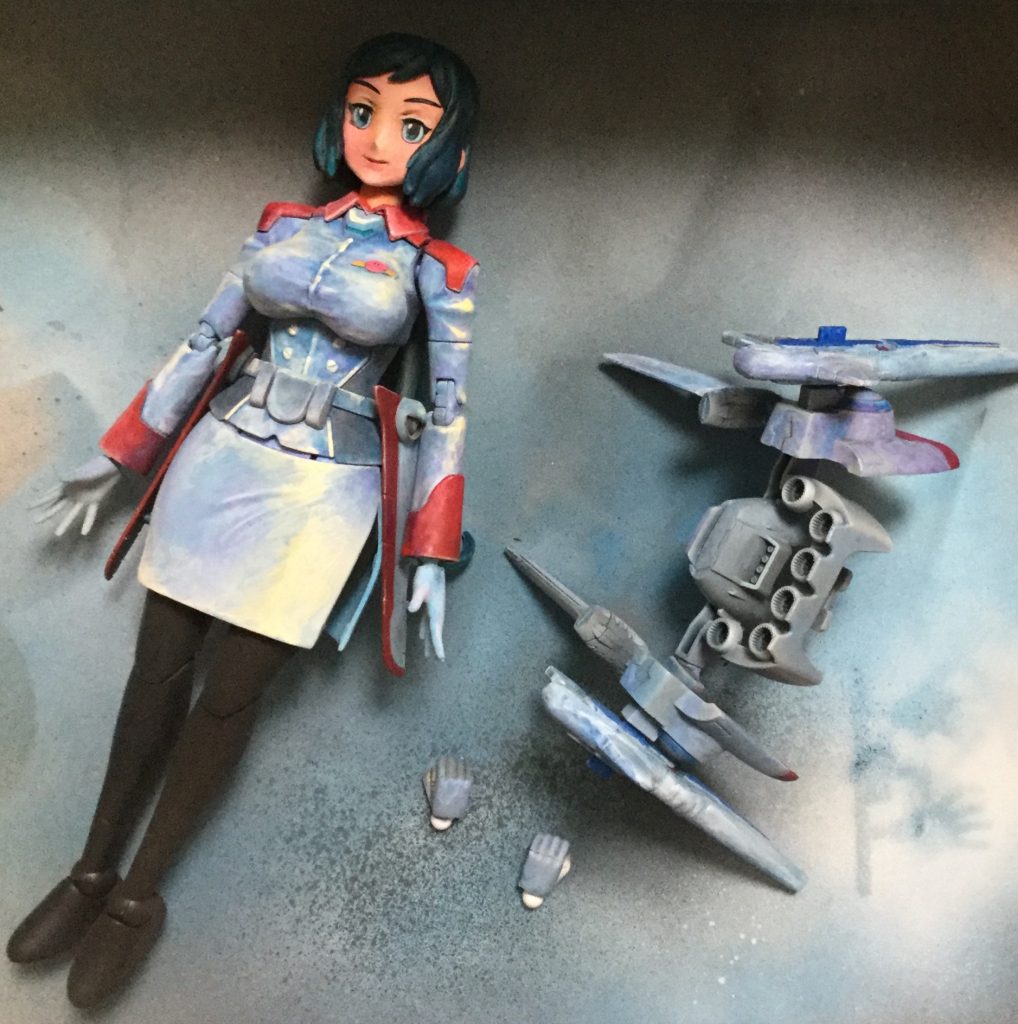 胸のマークのみシール使用
時間に余裕があったのでバックパックも作りました
装甲付きの脚は作りません