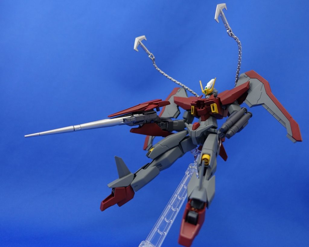 バックパックにはアンカーショット装備。
相手を拘束し、ランスや腕の魚雷で撃ち抜きます。