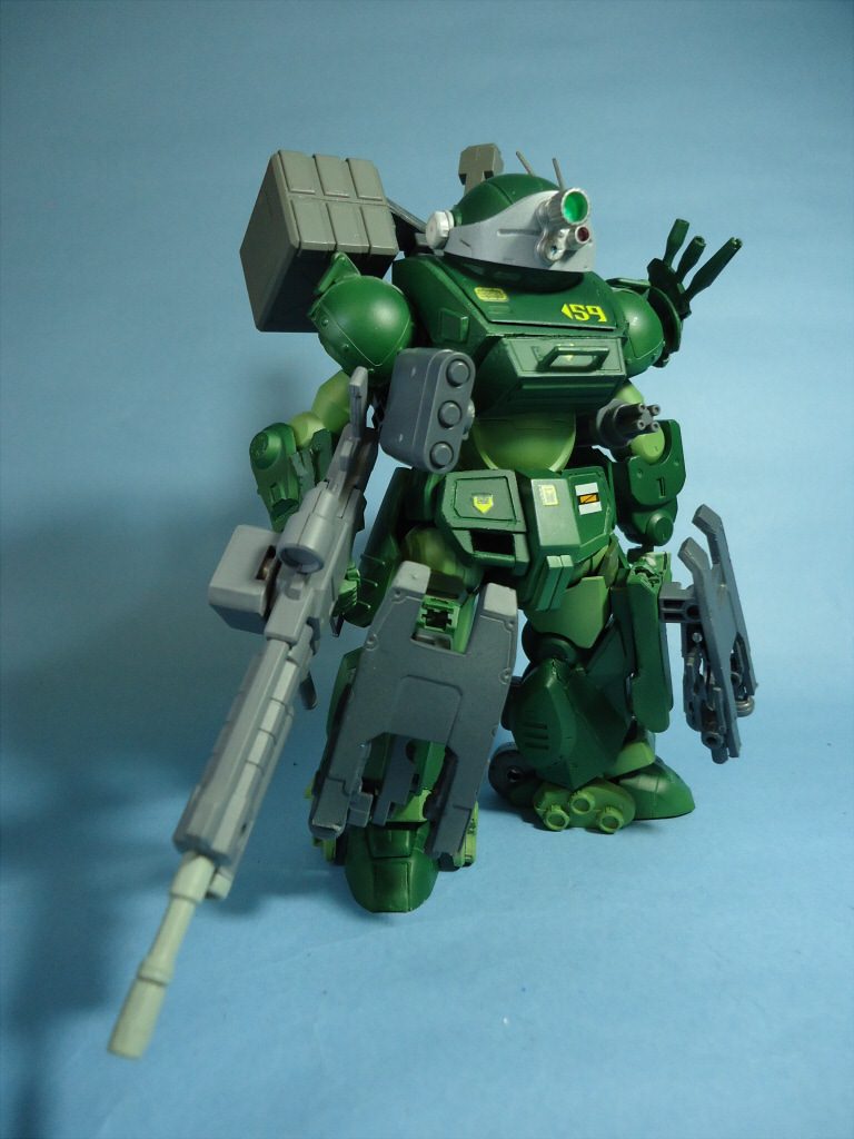 右斜め前。トランプルリガー閉