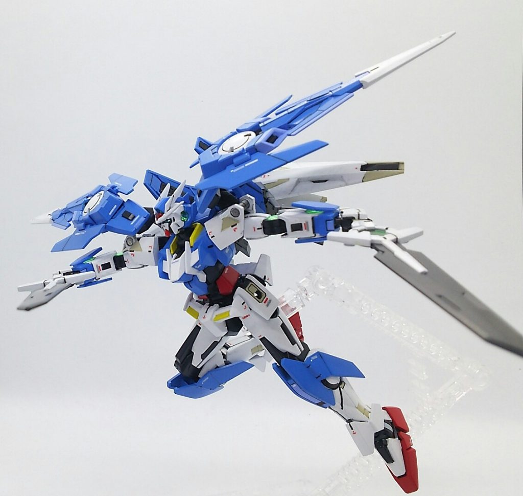 各所の差色のアクセントが効いていると思います.