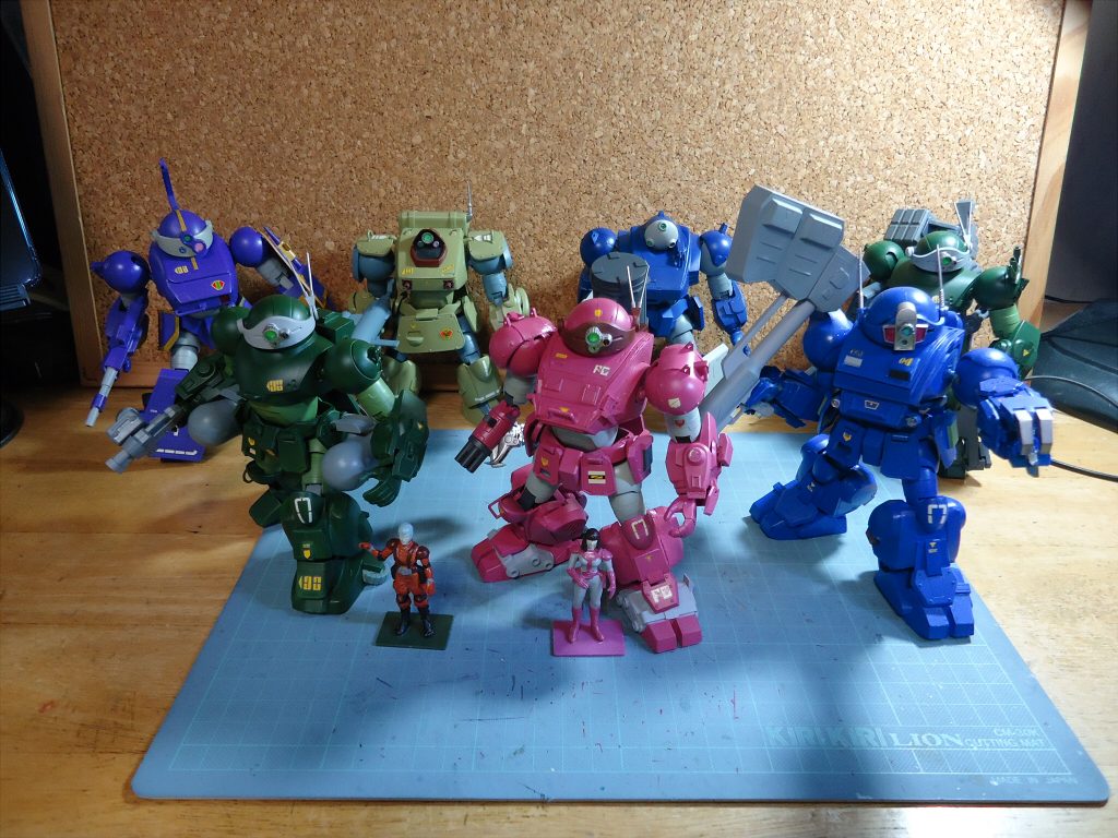 この作品完成時点でのモクムズシリーズ集合写真(現在はもっと増えてます)