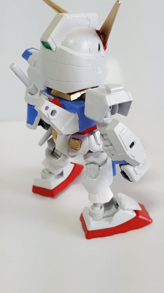 背面。完全に張り付けてしまったので
バックパックを取り外しできるように修正したいと考え中