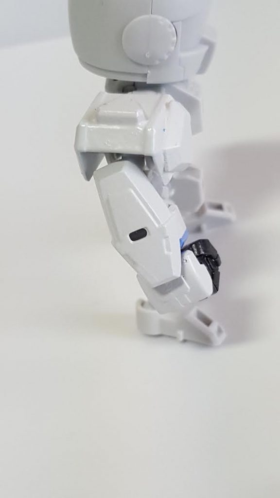 SD体系でつけると、結構ギリギリの位置に。
横に腕振れません(/・ω・)/